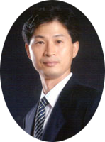 Kyoung Mu Lee